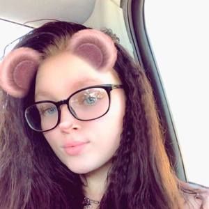 Meet your Posher, Brianna